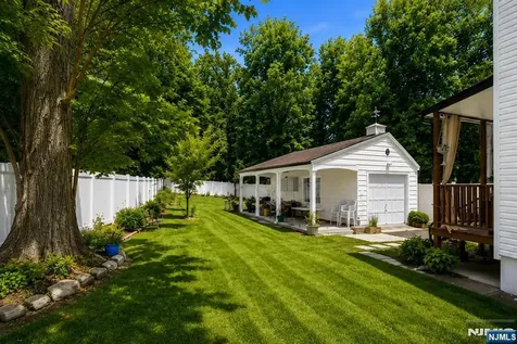48 W Cedar Street Livingston NJ 07039