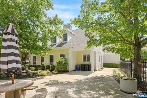 35 Quail Old Tappan NJ 07675