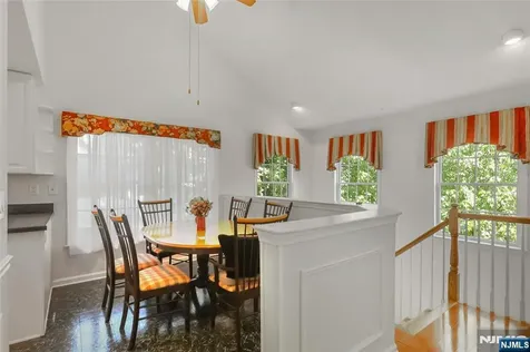 35 Quail Old Tappan NJ 07675