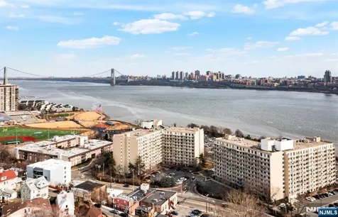 1077 River Road Edgewater NJ 07020