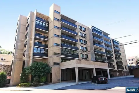 555 Gorge Road Cliffside Park NJ 07010