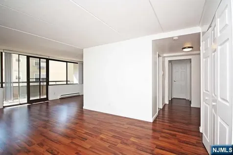 555 Gorge Road Cliffside Park NJ 07010
