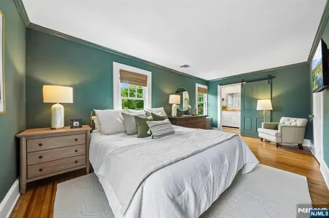 20 Euclid Place Montclair NJ 07042