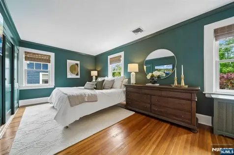 20 Euclid Place Montclair NJ 07042