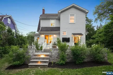 20 Euclid Place Montclair NJ 07042