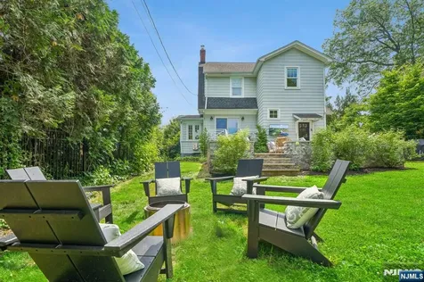 20 Euclid Place Montclair NJ 07042
