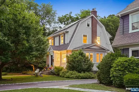 20 Euclid Place Montclair NJ 07042