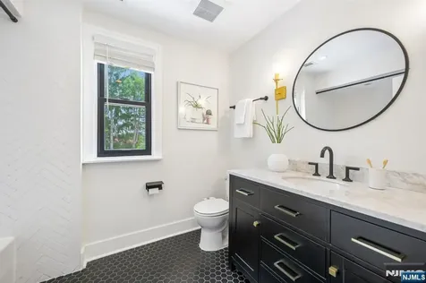 63 Ridge Road Rutherford NJ 07070