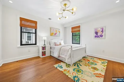 63 Ridge Road Rutherford NJ 07070