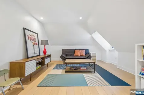 63 Ridge Road Rutherford NJ 07070