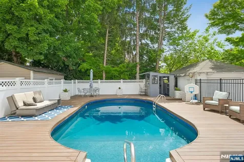 63 Ridge Road Rutherford NJ 07070