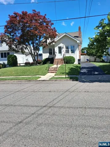 437-439 Buffalo Avenue Paterson NJ 07503