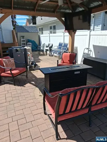 437-439 Buffalo Avenue Paterson NJ 07503
