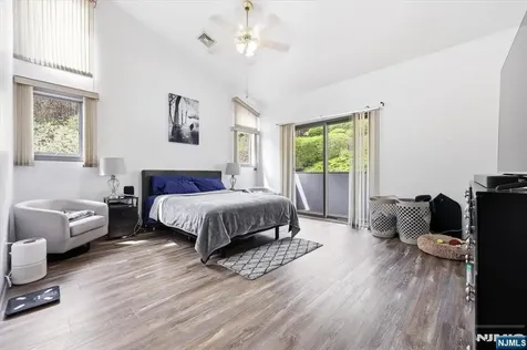 52 Adams Terrace Clifton NJ 07013