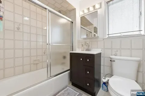 52 Adams Terrace Clifton NJ 07013