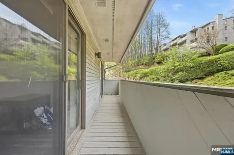 52 Adams Terrace Clifton NJ 07013