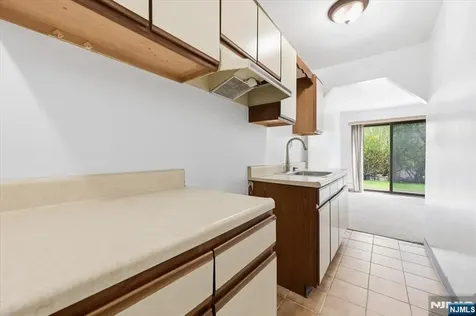 52 Adams Terrace Clifton NJ 07013