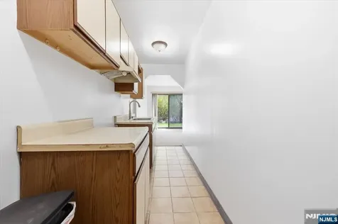 52 Adams Terrace Clifton NJ 07013