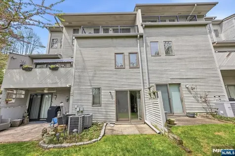 52 Adams Terrace Clifton NJ 07013
