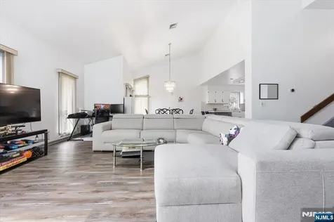 52 Adams Terrace Clifton NJ 07013
