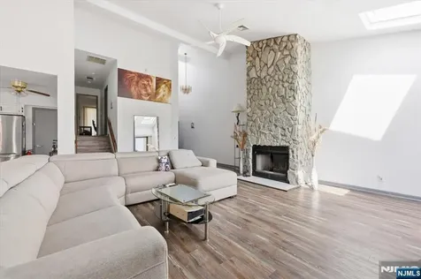 52 Adams Terrace Clifton NJ 07013