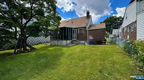 14 Madison Street North Arlington NJ 07031