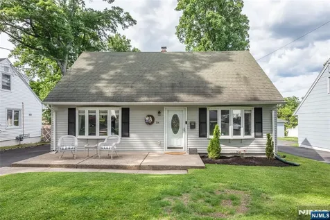 114 Sunrise Terrace Cedar Grove NJ 07009