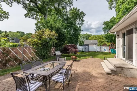 114 Sunrise Terrace Cedar Grove NJ 07009