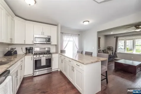 114 Sunrise Terrace Cedar Grove NJ 07009