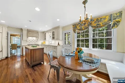 328 Ridgewood Avenue Ridgewood NJ 07450