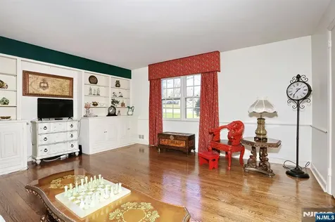 328 Ridgewood Avenue Ridgewood NJ 07450