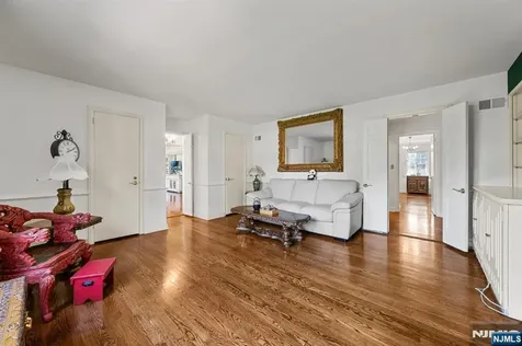 328 Ridgewood Avenue Ridgewood NJ 07450