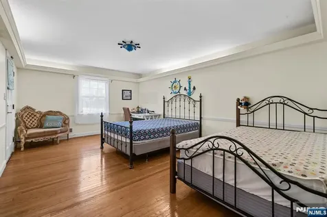 328 Ridgewood Avenue Ridgewood NJ 07450