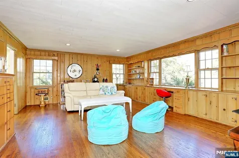 328 Ridgewood Avenue Ridgewood NJ 07450