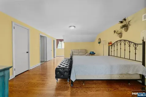 328 Ridgewood Avenue Ridgewood NJ 07450