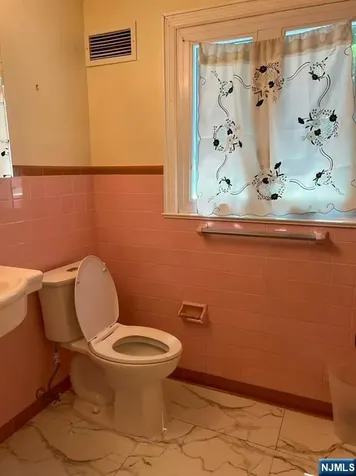328 Ridgewood Avenue Ridgewood NJ 07450