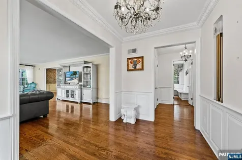 328 Ridgewood Avenue Ridgewood NJ 07450