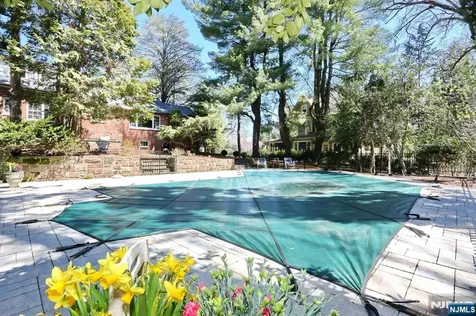 328 Ridgewood Avenue Ridgewood NJ 07450