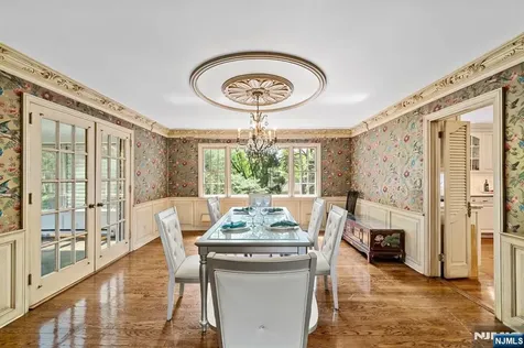 328 Ridgewood Avenue Ridgewood NJ 07450