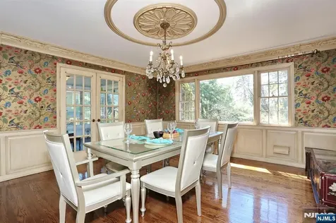 328 Ridgewood Avenue Ridgewood NJ 07450