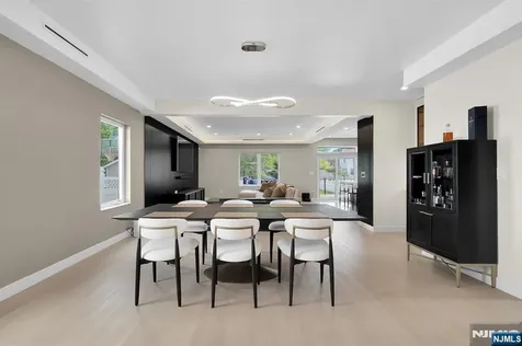 314 Passaic Avenue Rutherford NJ 07070