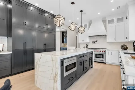 75 Susan Drive Closter NJ 07624