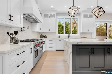 75 Susan Drive Closter NJ 07624