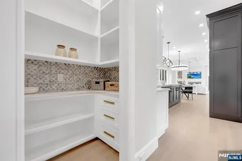 75 Susan Drive Closter NJ 07624