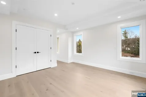75 Susan Drive Closter NJ 07624
