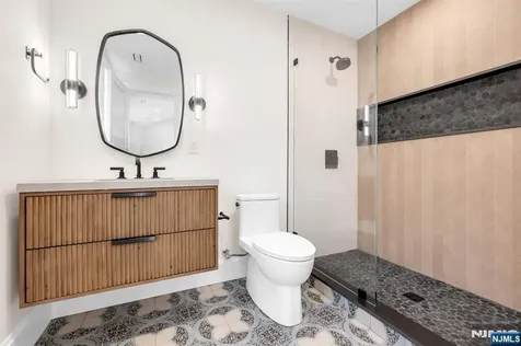 75 Susan Drive Closter NJ 07624