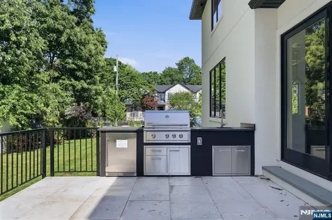 75 Susan Drive Closter NJ 07624