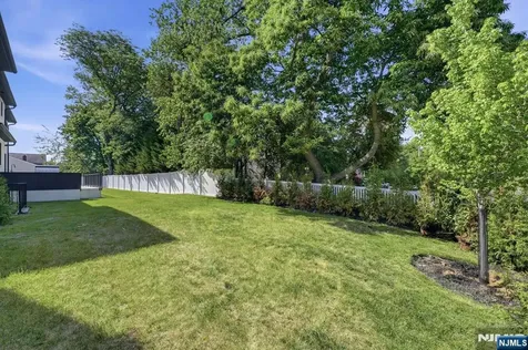 75 Susan Drive Closter NJ 07624