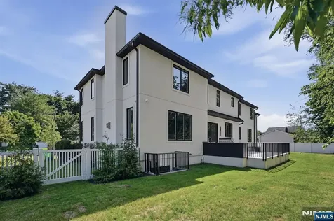 75 Susan Drive Closter NJ 07624