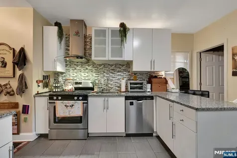 14 Wheeler Street Montclair NJ 07042